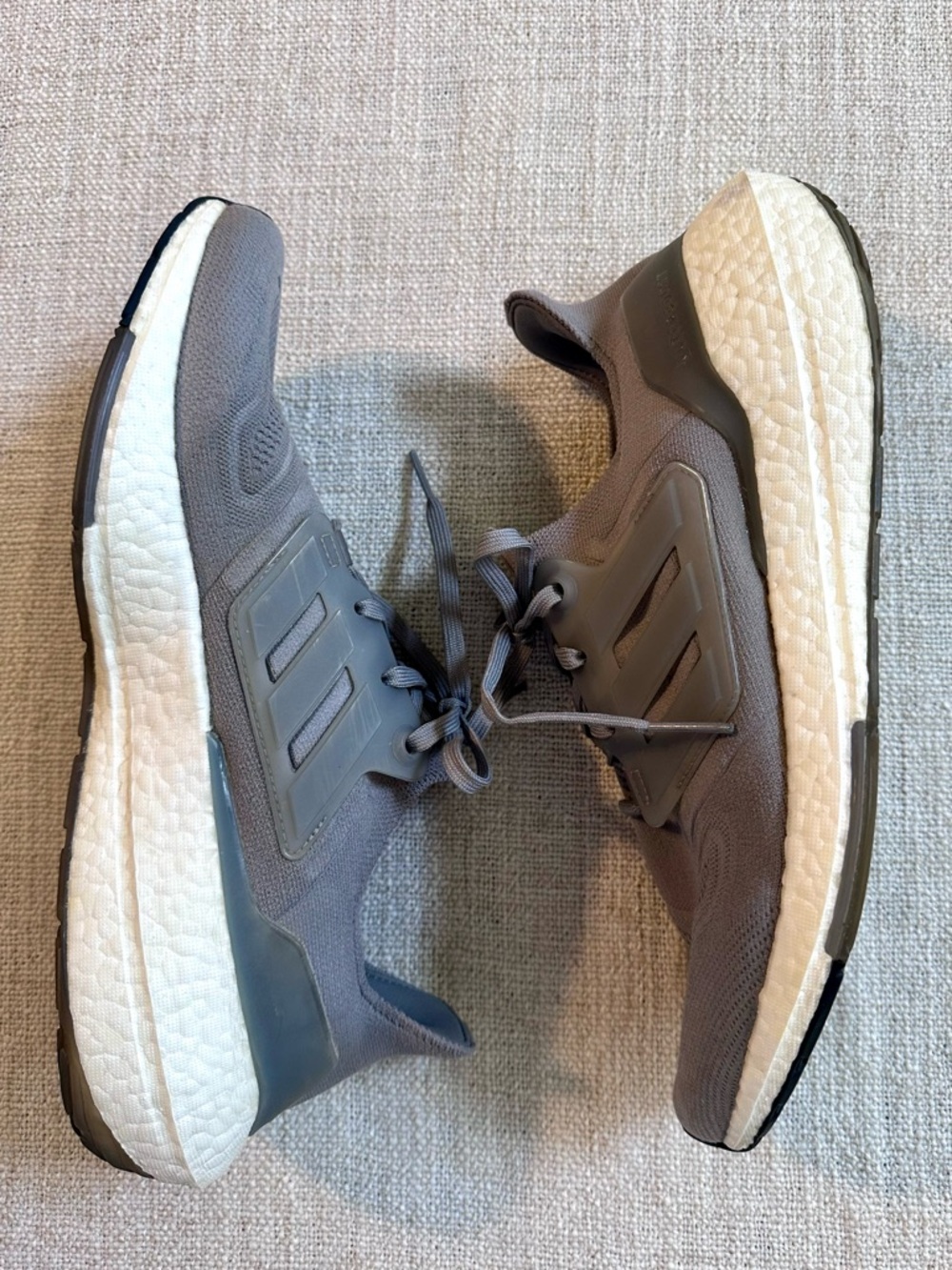 ADIDAS Ultraboost 22 Gray Running Shoe GX5460 Grey Three Athleisure Sport Men 11 - Picture 6 of 15